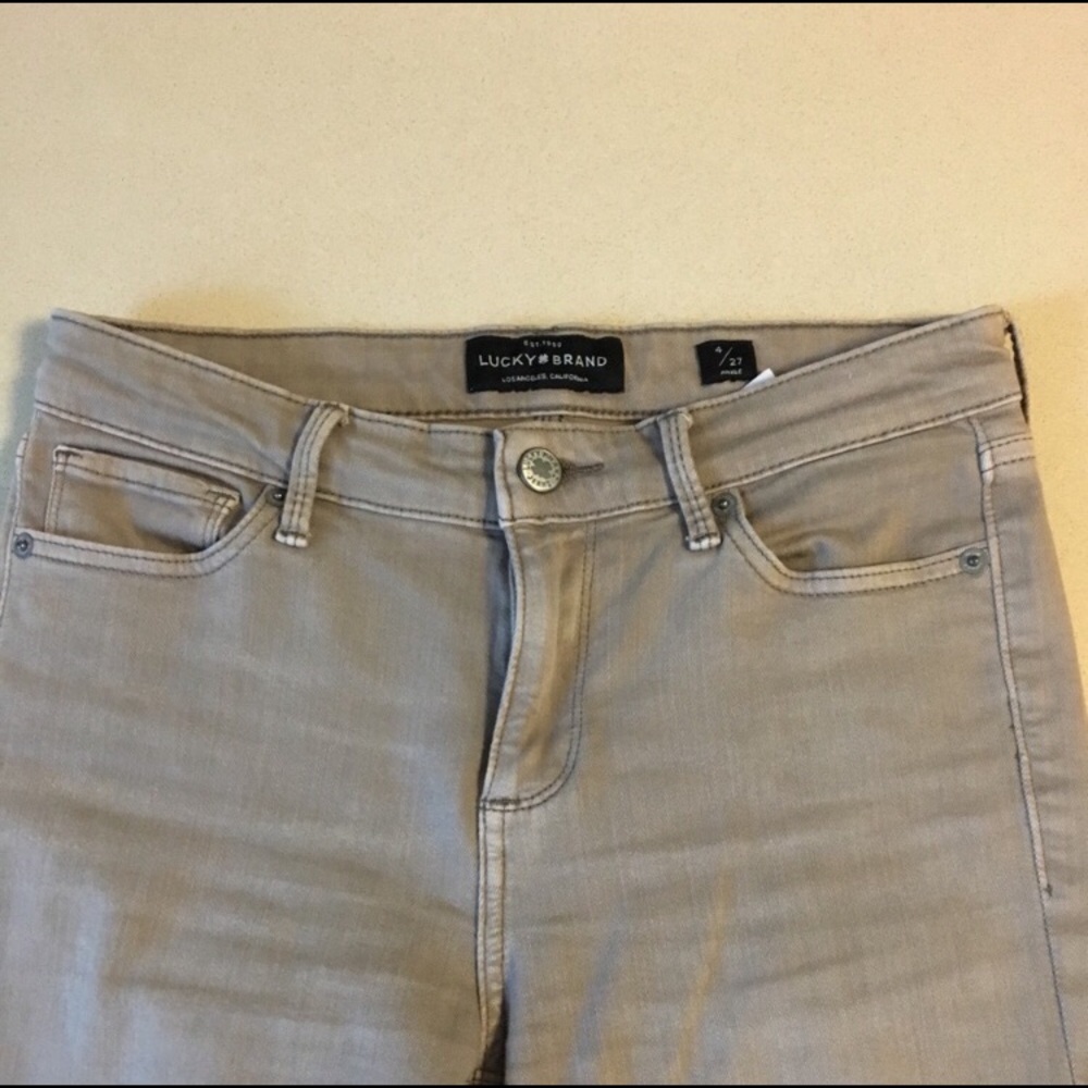 Lucky Brand Ava Skinny in Taupe